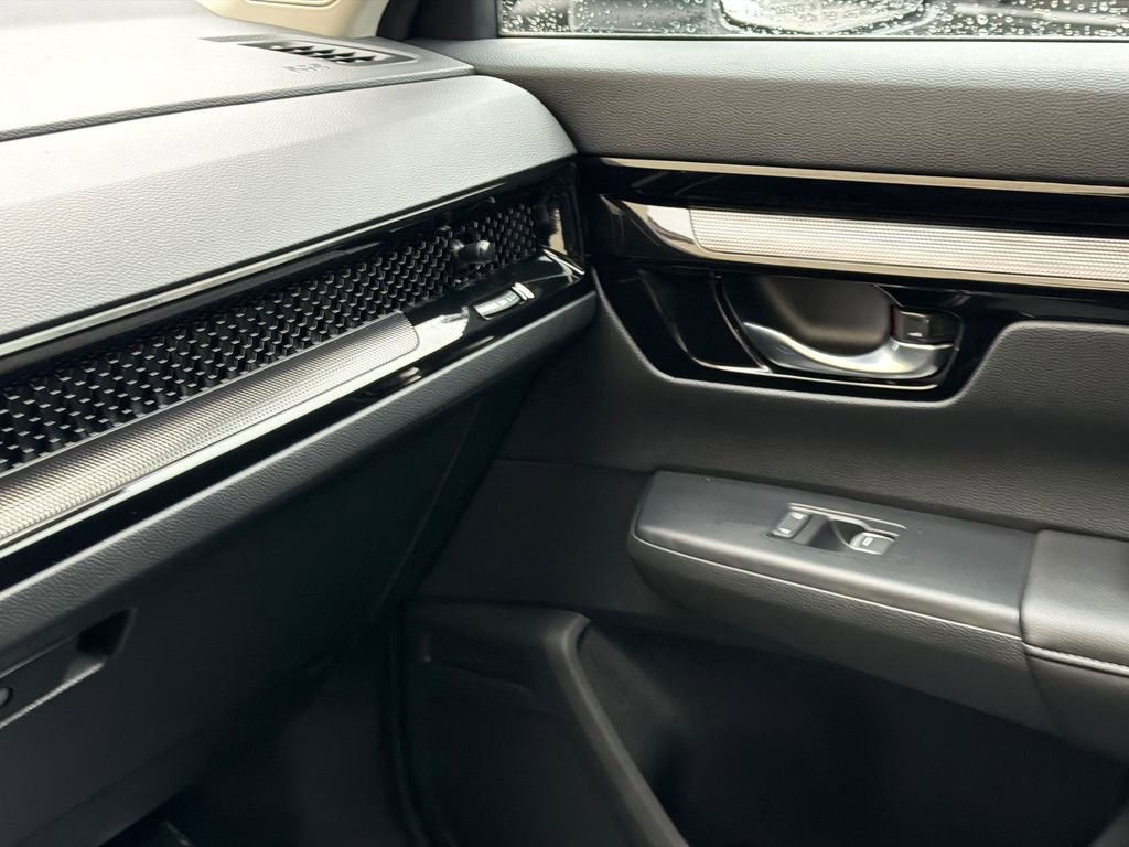 Used 2025 Honda CR-V EX-L image 33