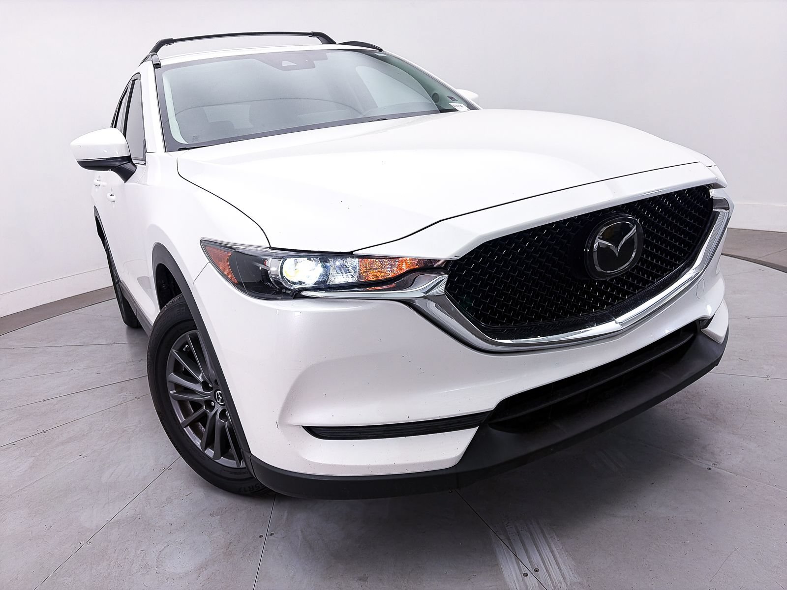 Used 2021 MAZDA CX-5 Touring FWD image 3