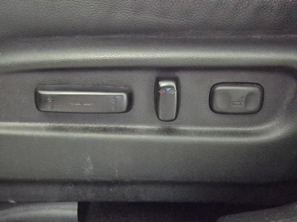 Used 2021 Honda Pilot Touring image 17