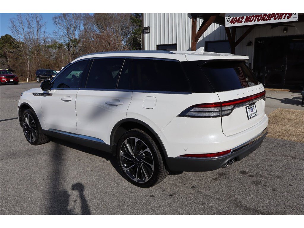 Used 2022 Lincoln Aviator Reserve w/ Equipment Group 201A image 3