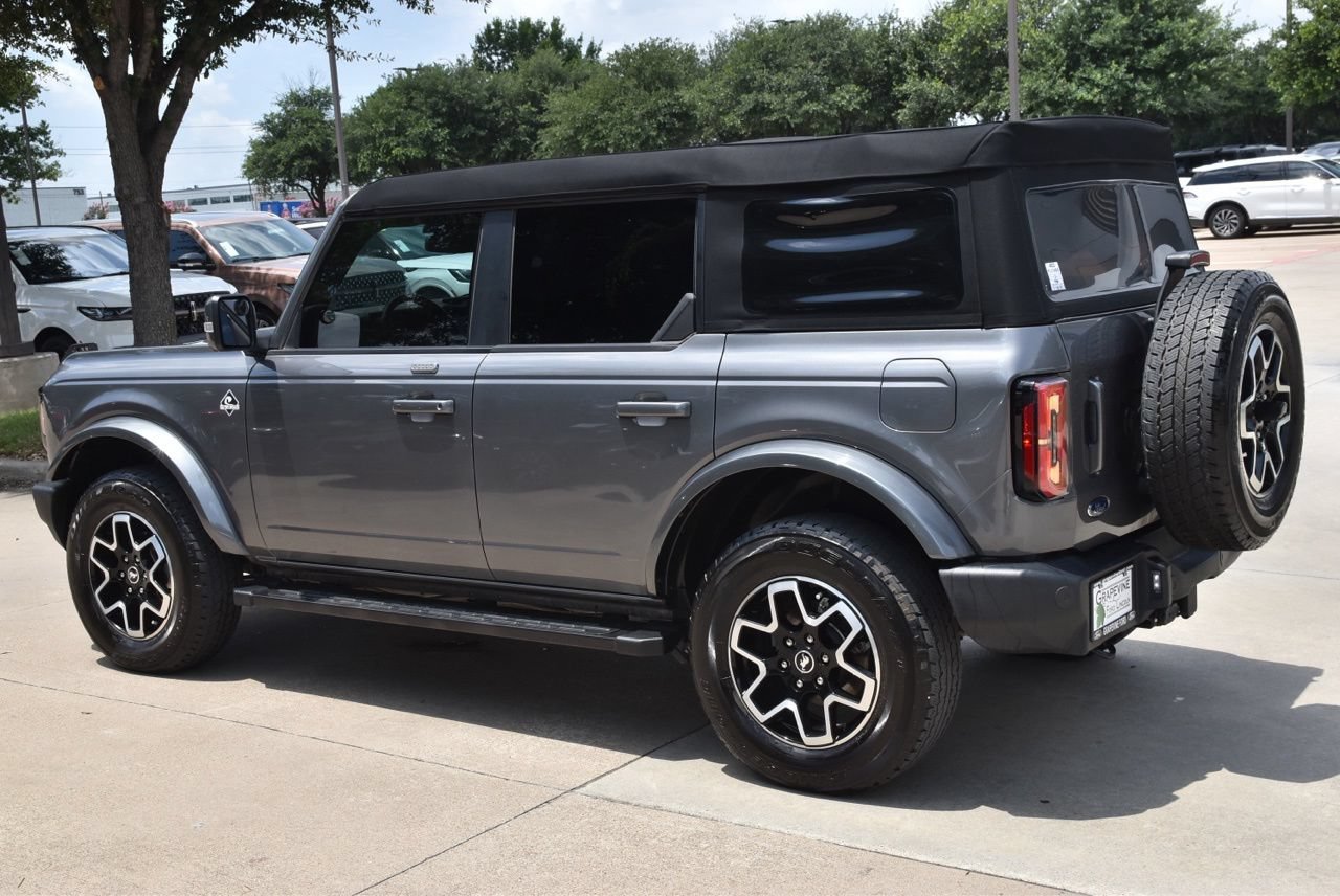 Used 2023 Ford Bronco Outer Banks AWD/4WD image 11