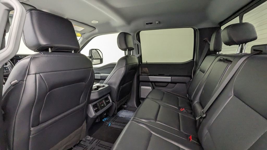 Used 2024 Ford F350 Lariat w/ Lariat Ultimate Package image 36