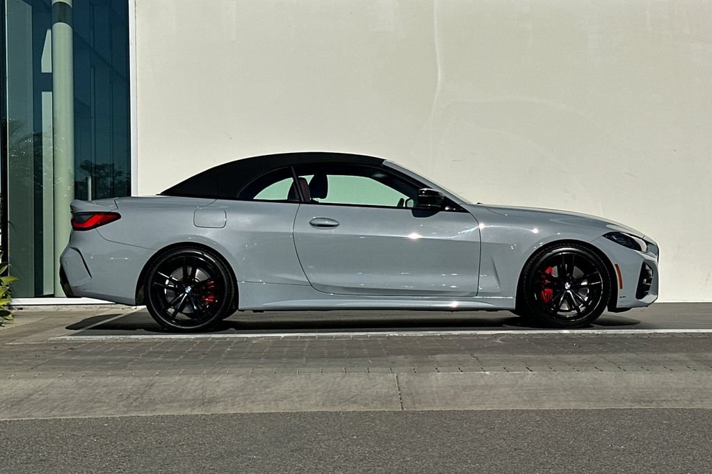 Used 2023 BMW 430i Convertible w/ M Sport Package RWD image 2