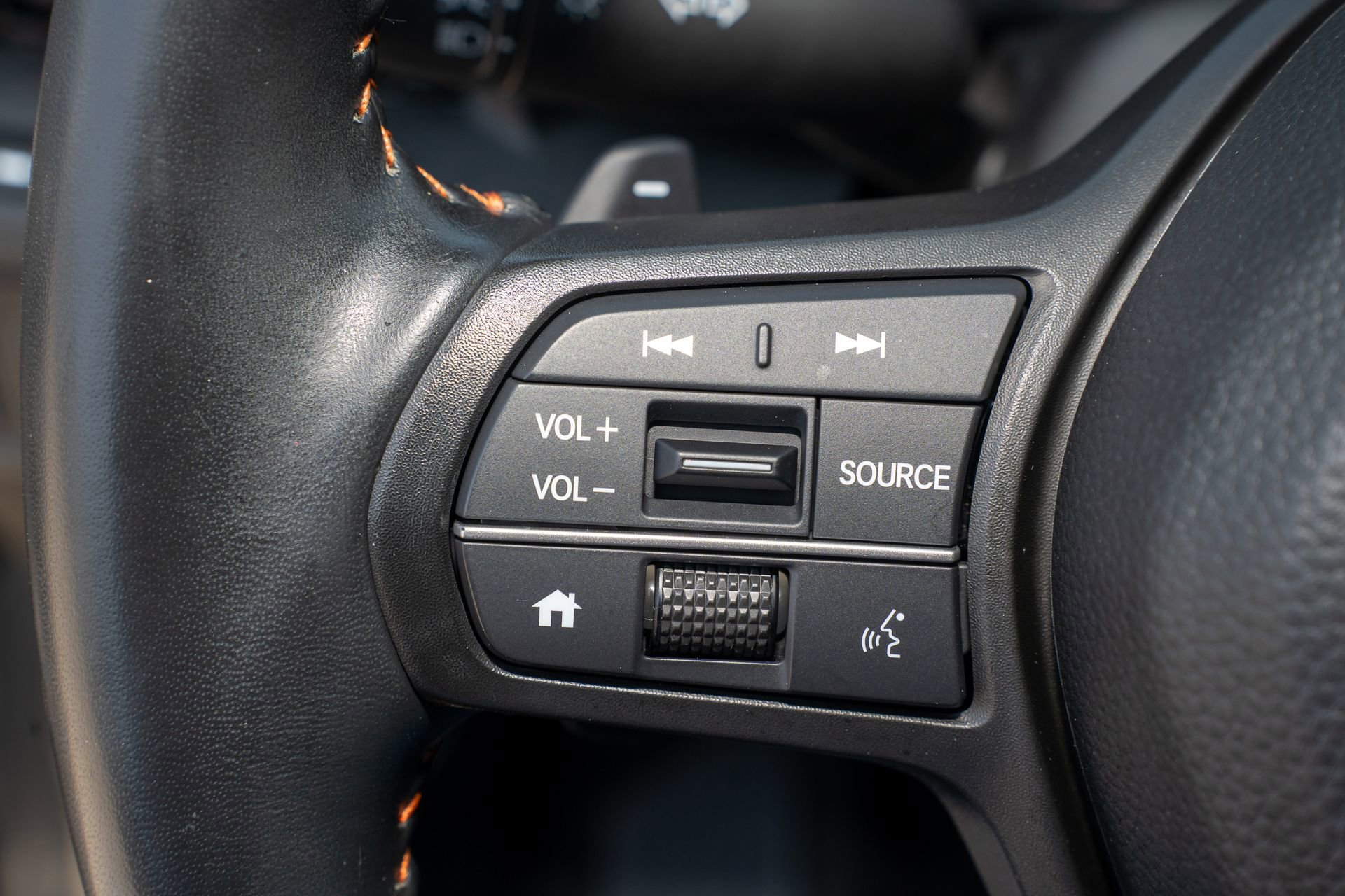 Certified 2023 Honda CR-V Sport image 30