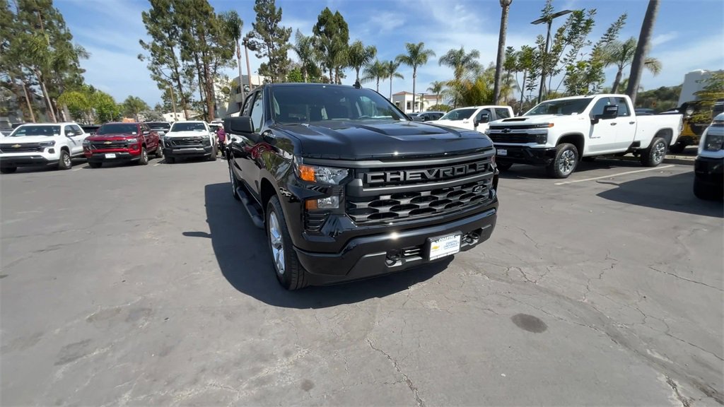New 2025 Chevrolet Silverado 1500 Custom image 2