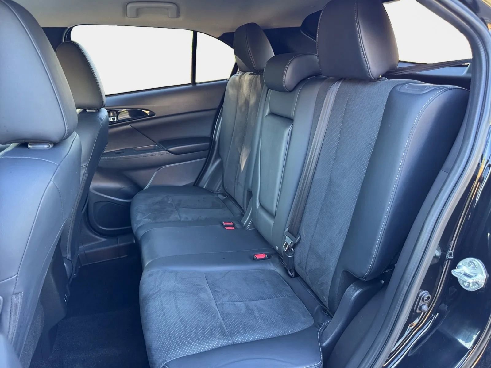 Used 2025 Mitsubishi Eclipse Cross SE AWD/4WD image 11