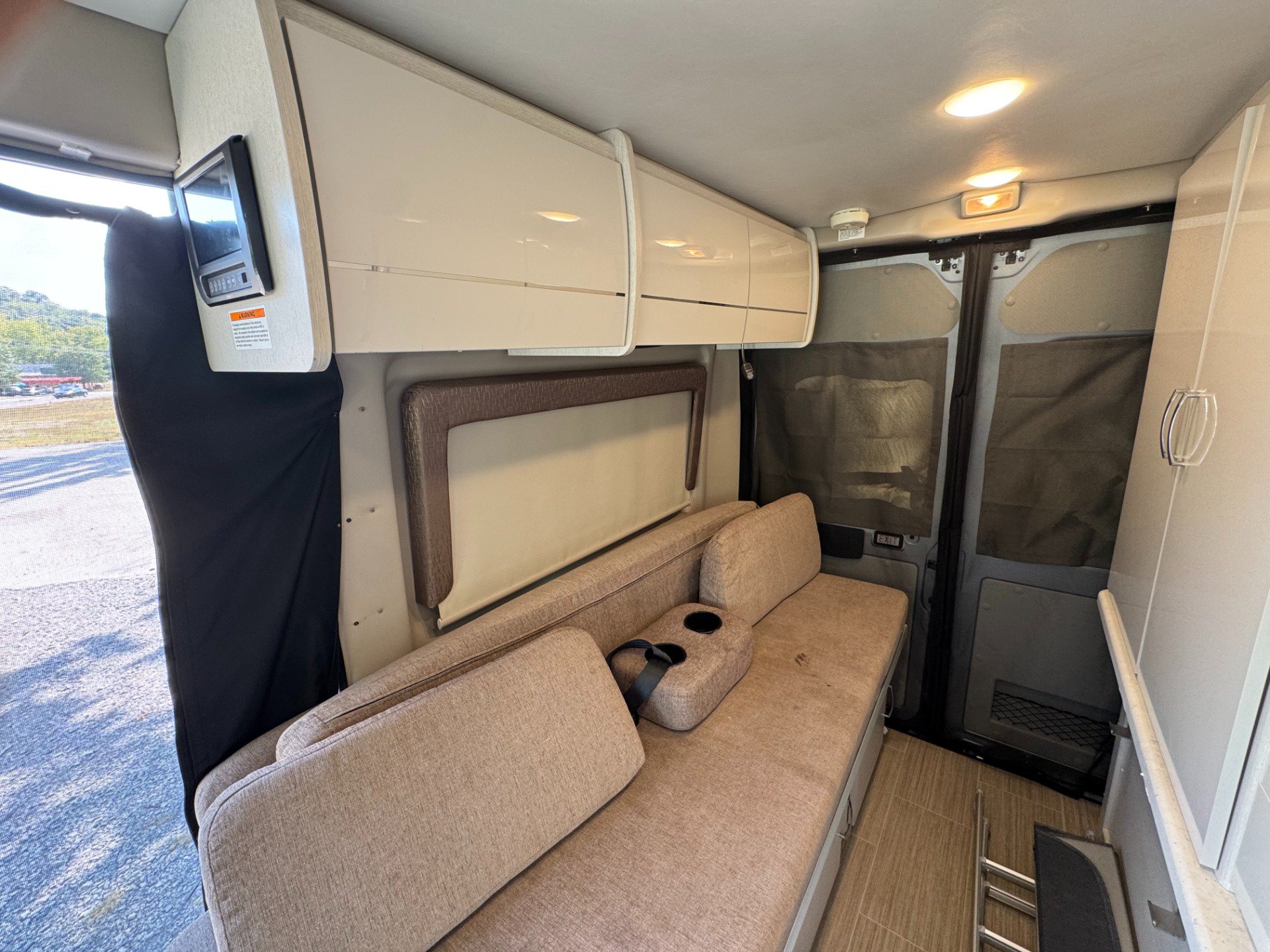 Used 2021 RAM ProMaster 1500 w/ Convenience Group FWD image 46