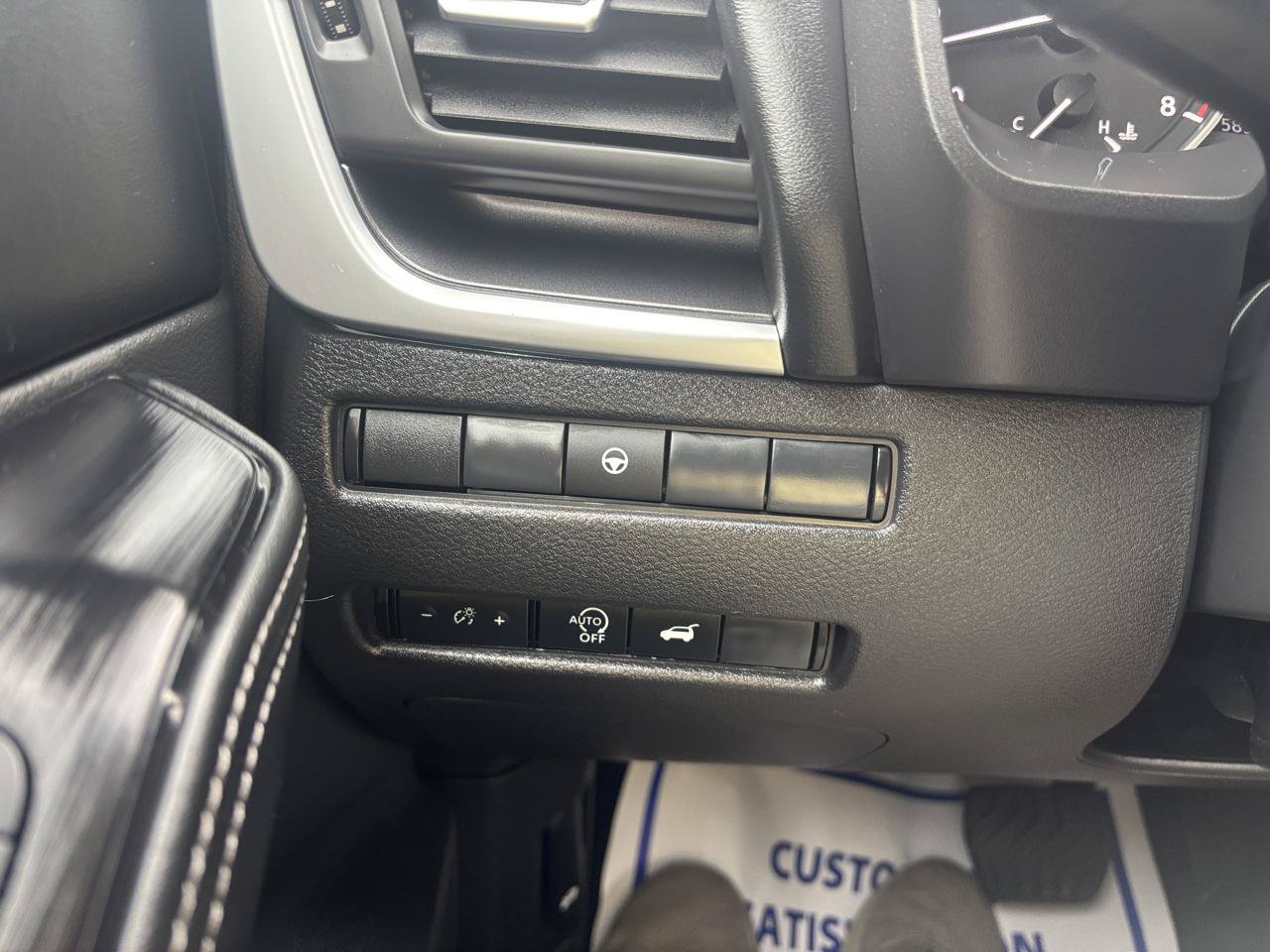 Used 2026 Nissan Rogue SV AWD/4WD image 15
