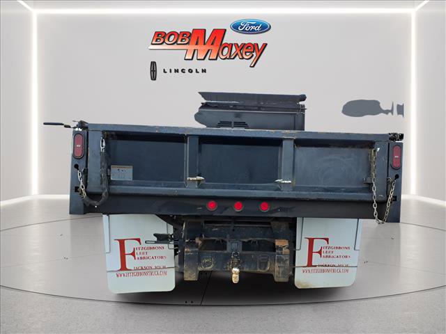 Used 1999 Ford F550 2WD Regular Cab Super Duty image 7