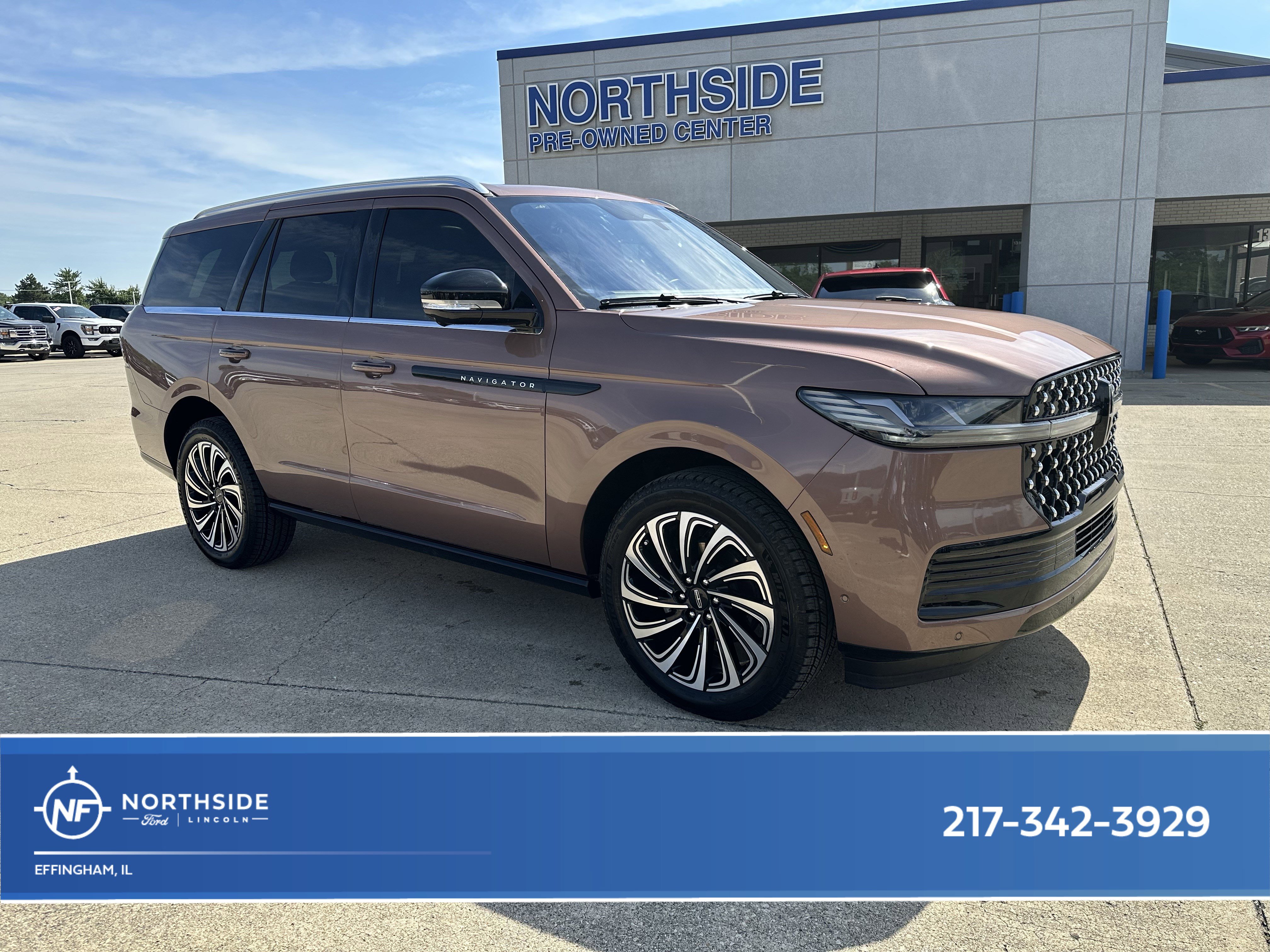 Used 2025 Lincoln Navigator Black Label AWD/4WD video 1