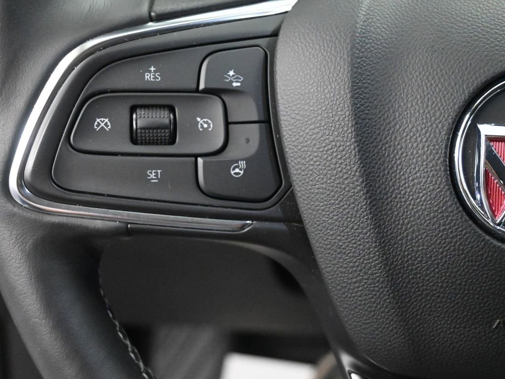 Used 2022 Buick Envision Preferred image 41