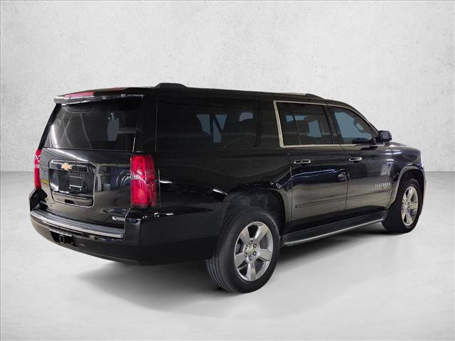 Used 2018 Chevrolet Suburban Premier RWD image 5