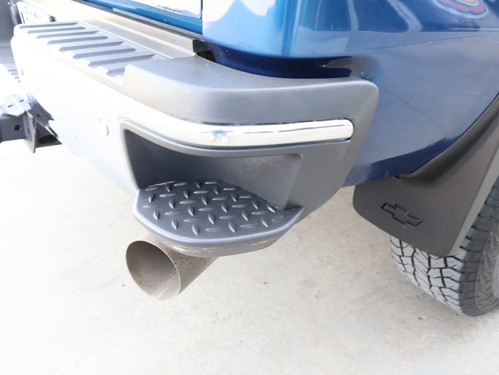 Used 2018 Chevrolet Silverado 2500 LT w/ LT Convenience Package image 32