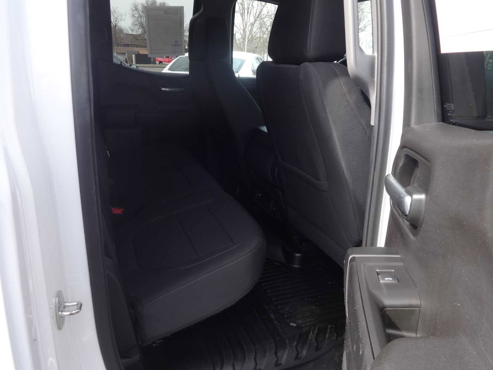 Used 2021 Chevrolet Silverado 1500 LT w/ Remote Start Package image 12