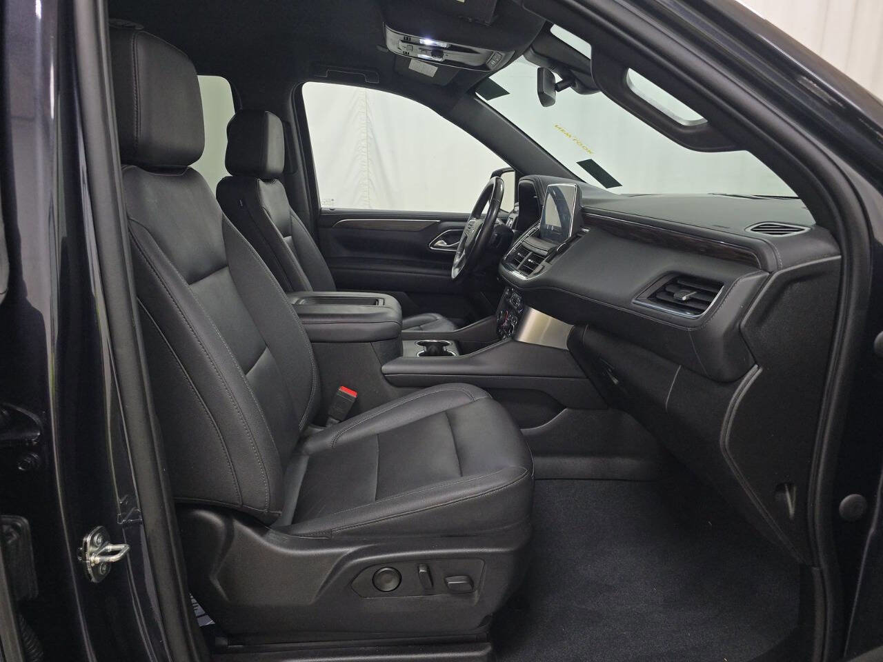 Used 2022 Chevrolet Tahoe Z71 image 8
