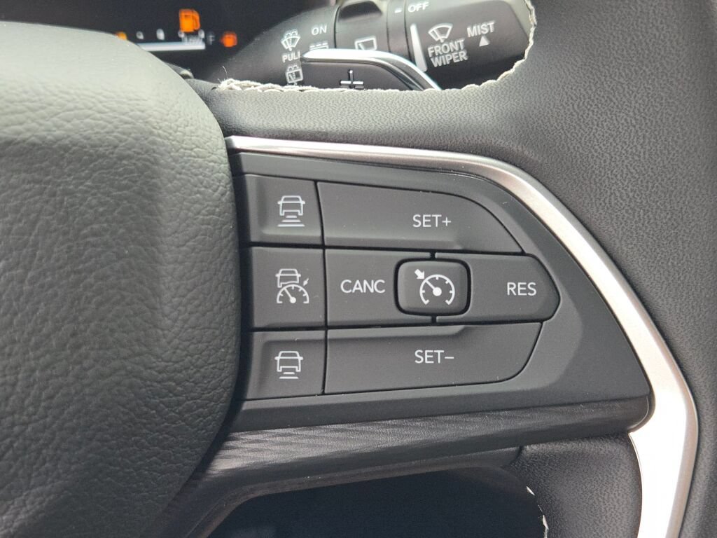 New 2026 Jeep Grand Cherokee Laredo AWD/4WD image 34