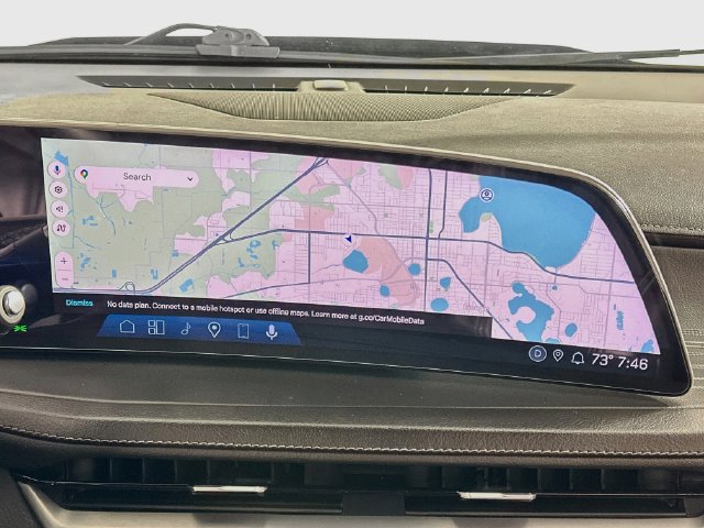 Used 2024 Cadillac XT4 Premium Luxury FWD image 16
