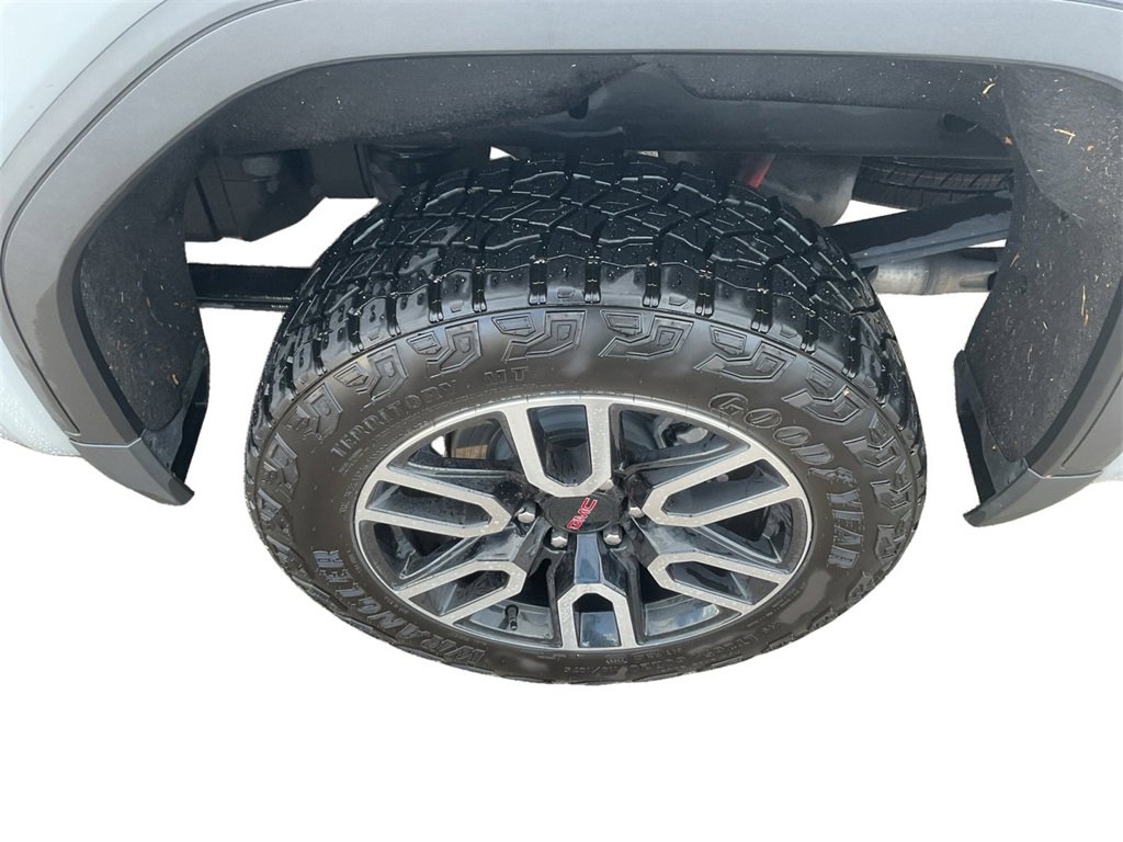 Used 2024 GMC Sierra 1500 AT4 w/ AT4 Premium Package image 13