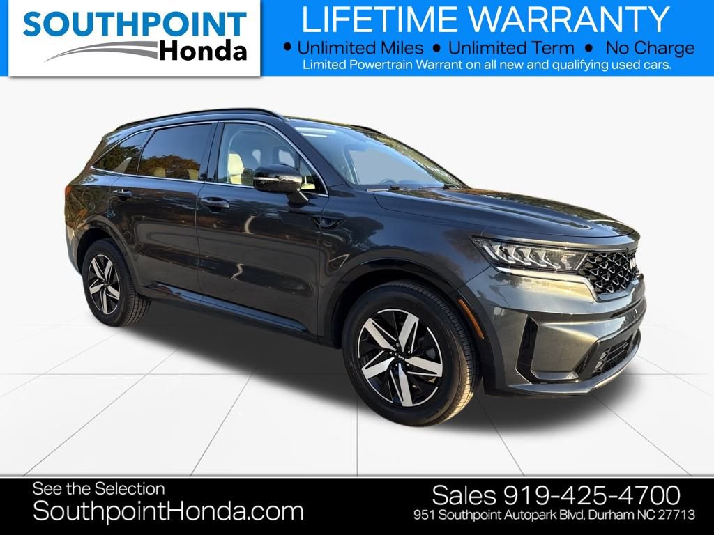 Used 2022 Kia Sorento EX w/ Panoramic Sunroof Package