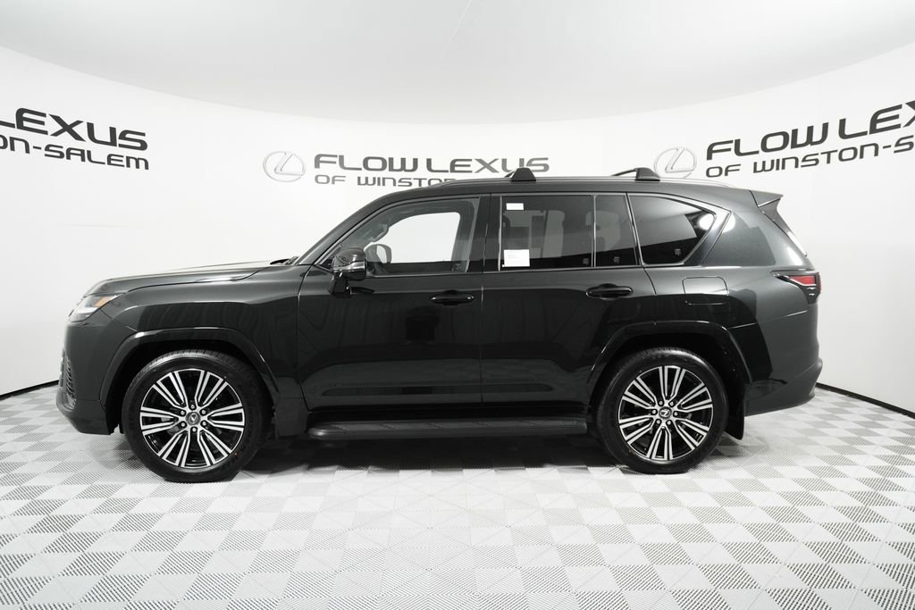 New 2026 Lexus LX 700h Luxury image 4