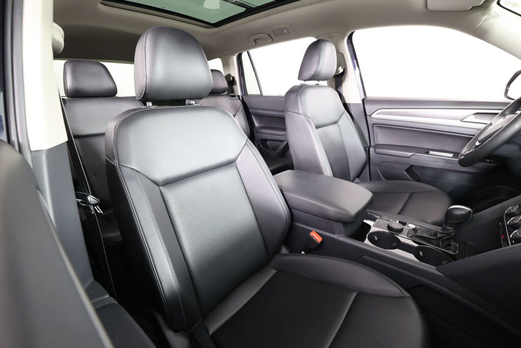 Used 2019 Volkswagen Atlas SEL R-Line image 25