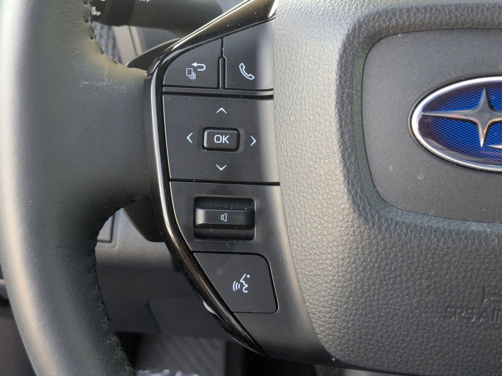 Used 2025 Subaru Solterra Limited image 16