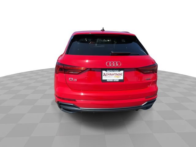 Used 2020 Audi Q3 2.0T Premium Plus w/ Premium Plus Package AWD/4WD image 7