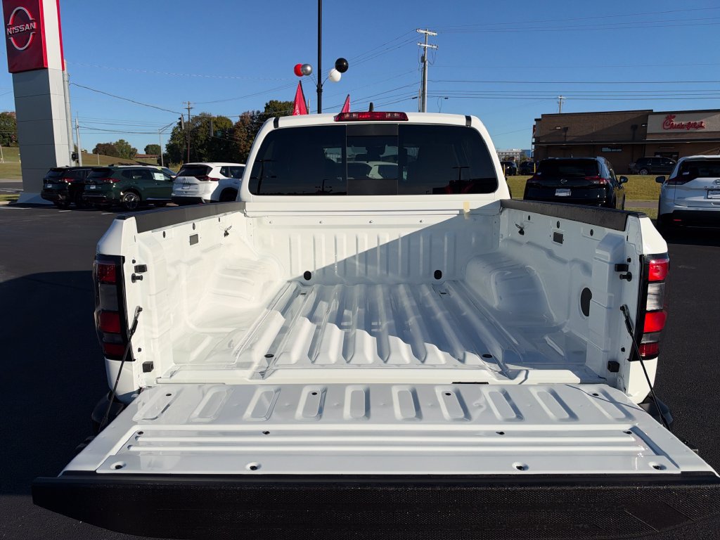 New 2027 Nissan Frontier S w/ Tow Package AWD/4WD image 10
