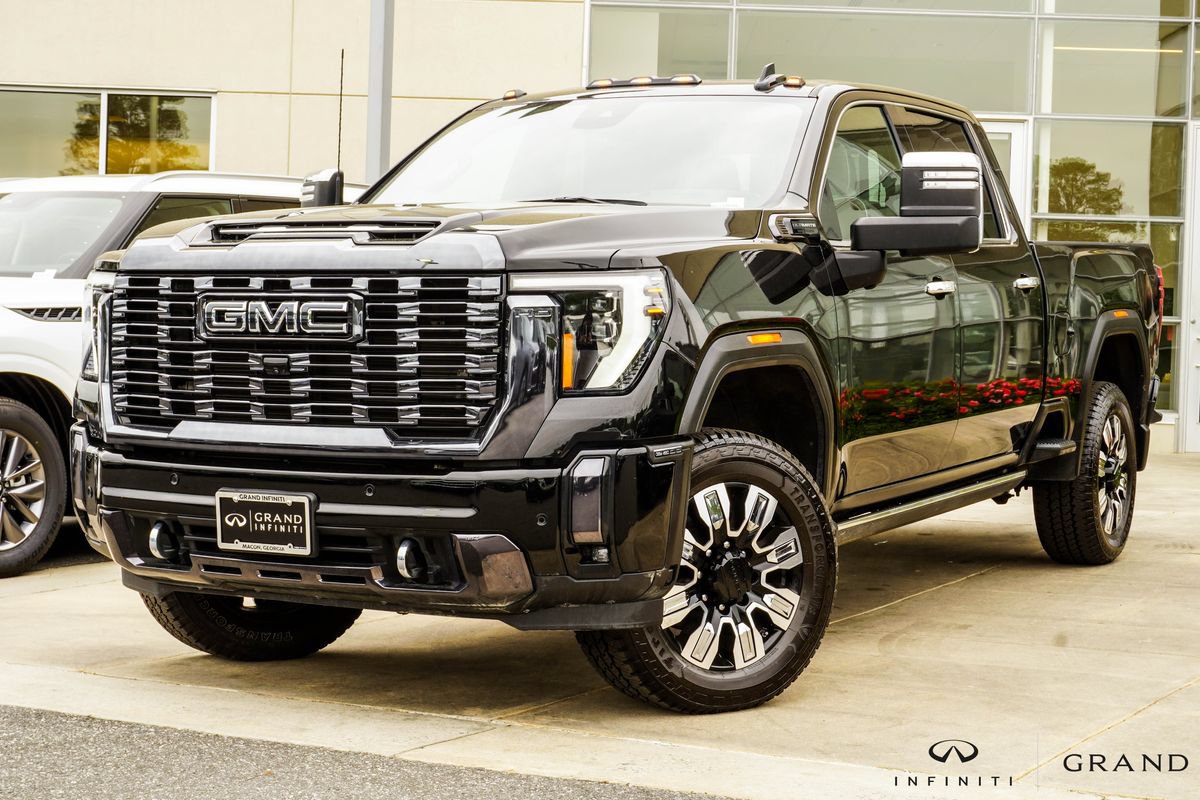 Used 2024 GMC Sierra 2500 Denali Ultimate w/ Max Trailering Package AWD/4WD image 1