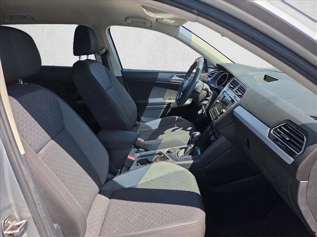 Used 2019 Volkswagen Tiguan S w/ Driver Assistance Package AWD/4WD image 18