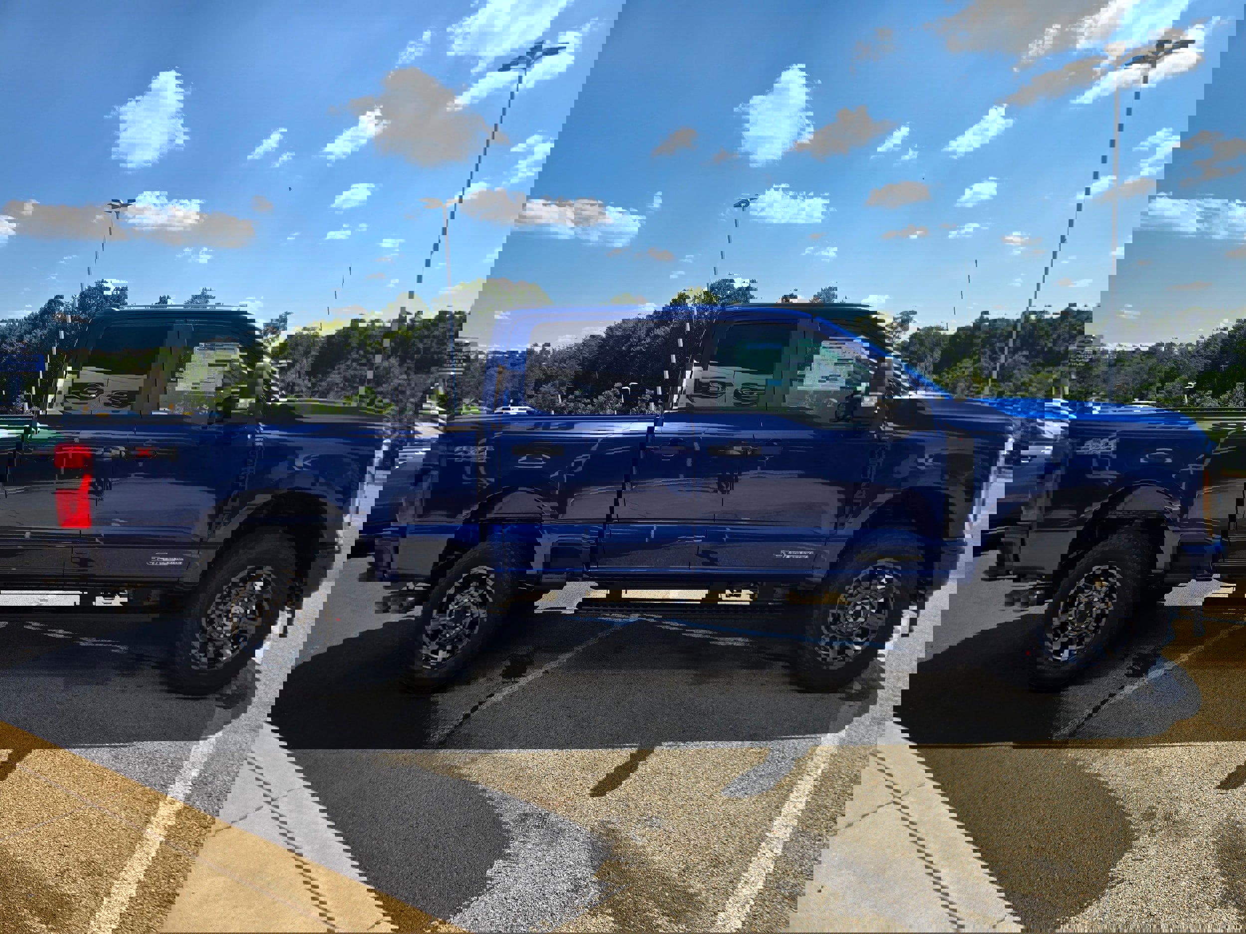 New 2026 Ford F250 4x4 Crew Cab Super Duty image 4