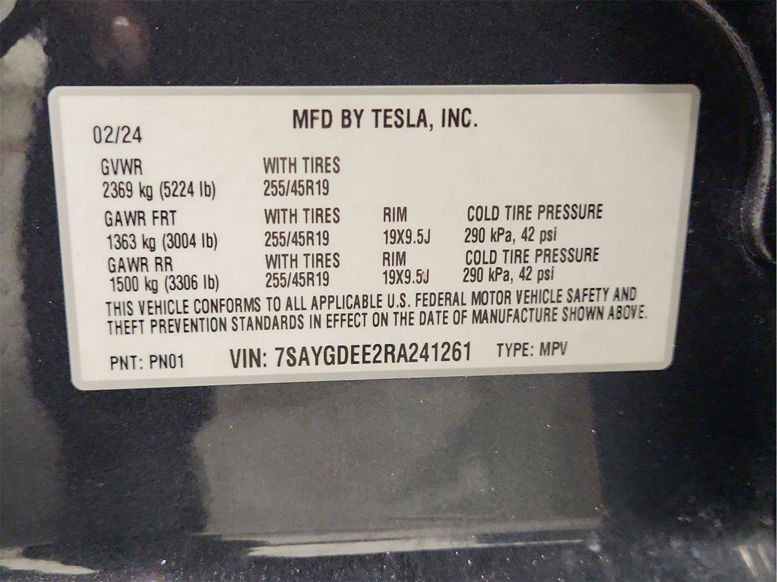 Used 2024 Tesla Model Y Long Range AWD/4WD image 33