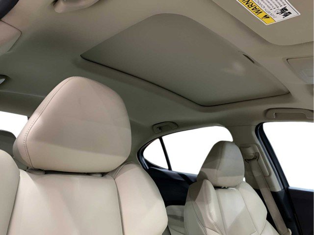 Used 2019 Acura TLX FWD image 57