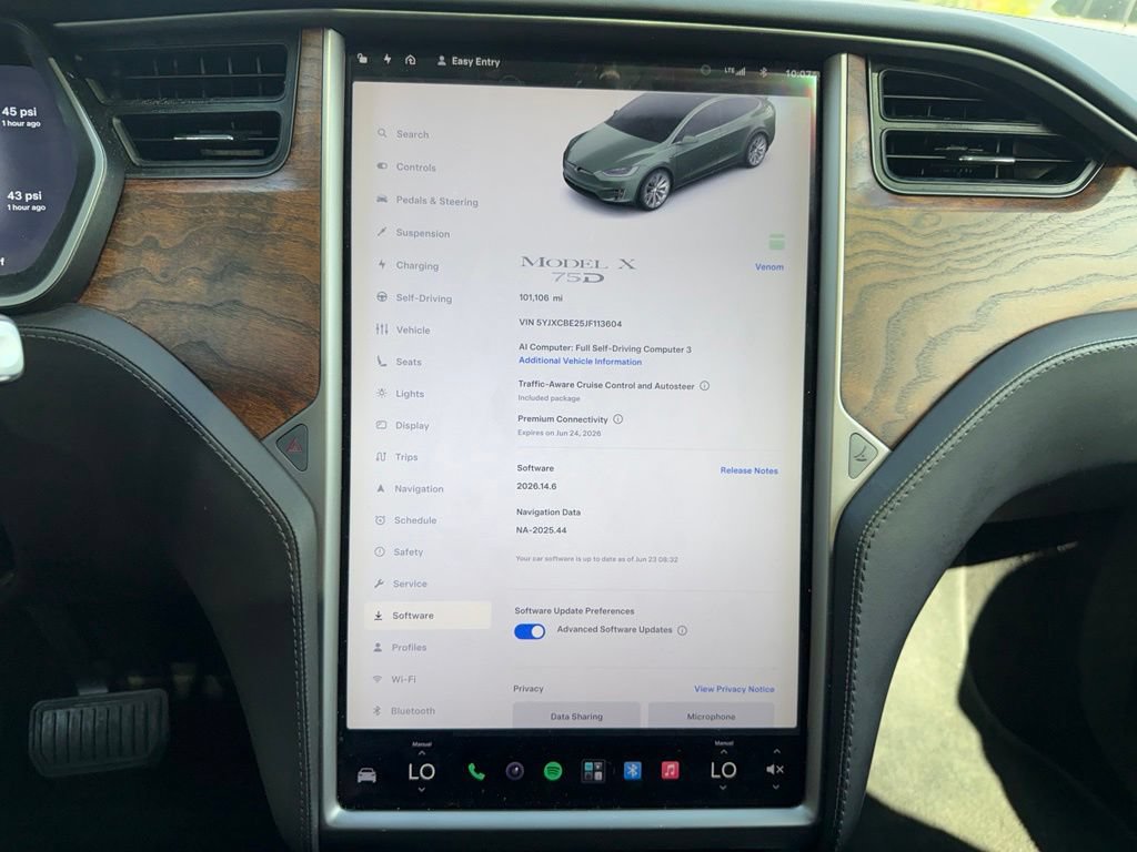 Used 2018 Tesla Model X 75D AWD/4WD image 29