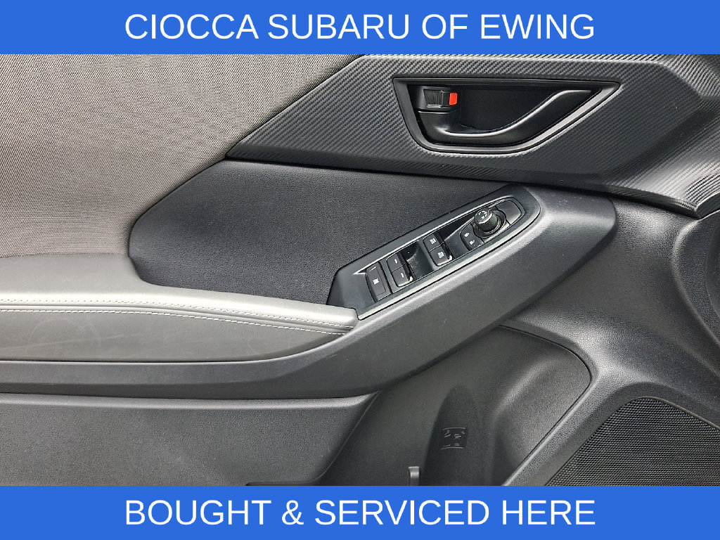 Used 2024 Subaru Crosstrek 2.0i Premium AWD/4WD image 15