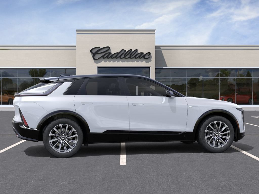 New 2027 Cadillac Lyriq Sport RWD image 5