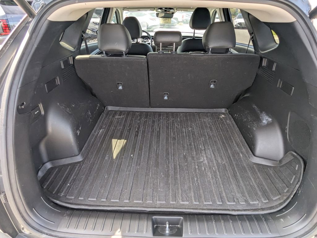 Used 2023 Hyundai Tucson Limited image 6