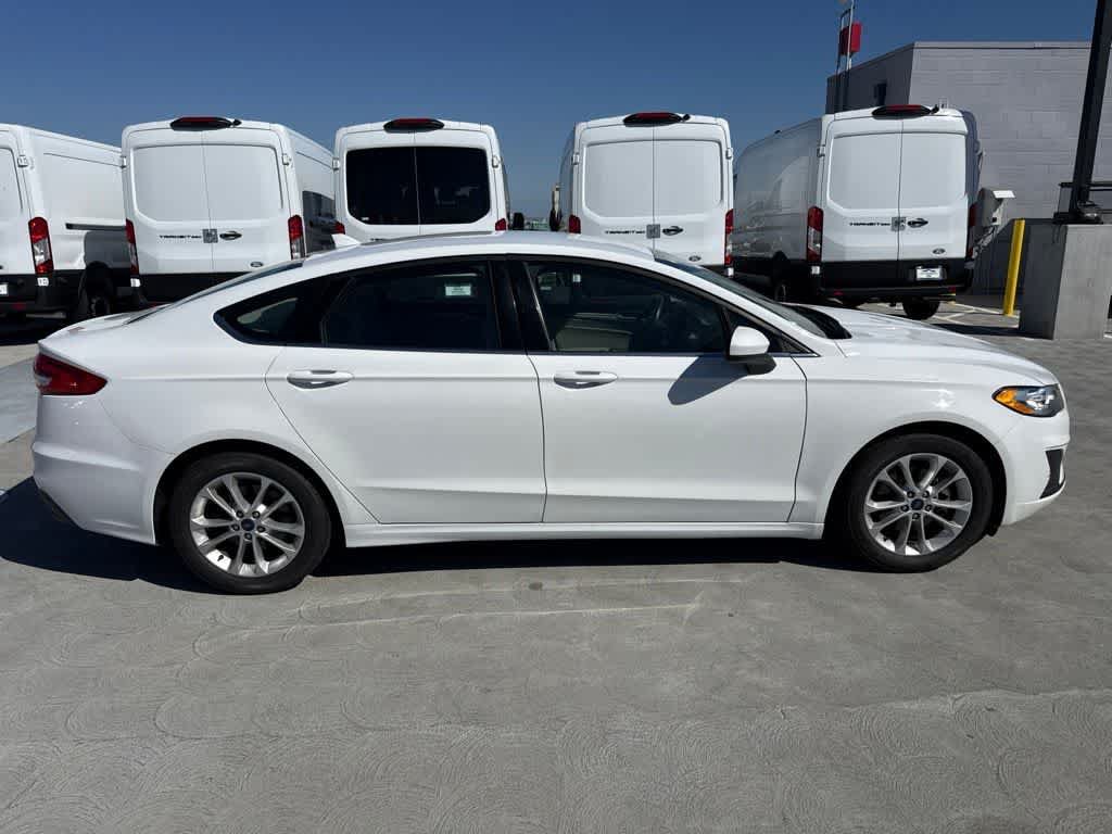 Used 2019 Ford Fusion SE FWD image 6