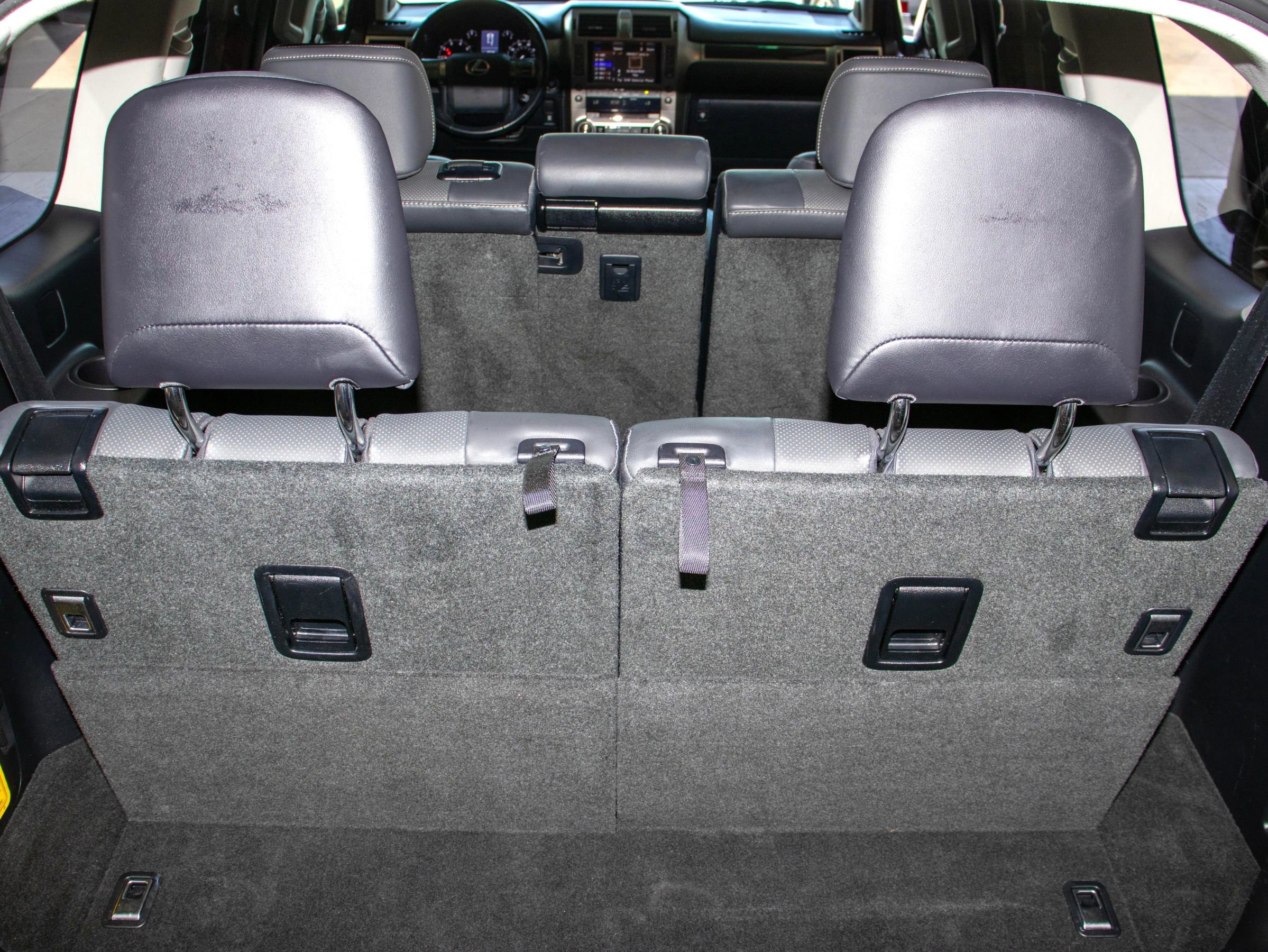 Used 2014 Lexus GX 460 image 18