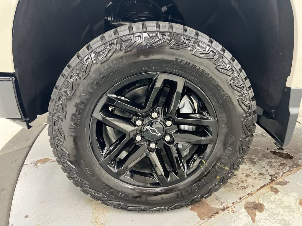 New 2026 Chevrolet Silverado 1500 Custom Trail Boss AWD/4WD image 26