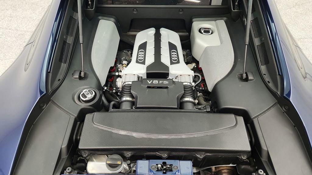 Used 2008 Audi R8 V8 image 13