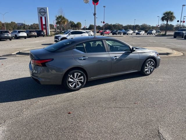 New 2025 Nissan Altima 2.5 S FWD image 10