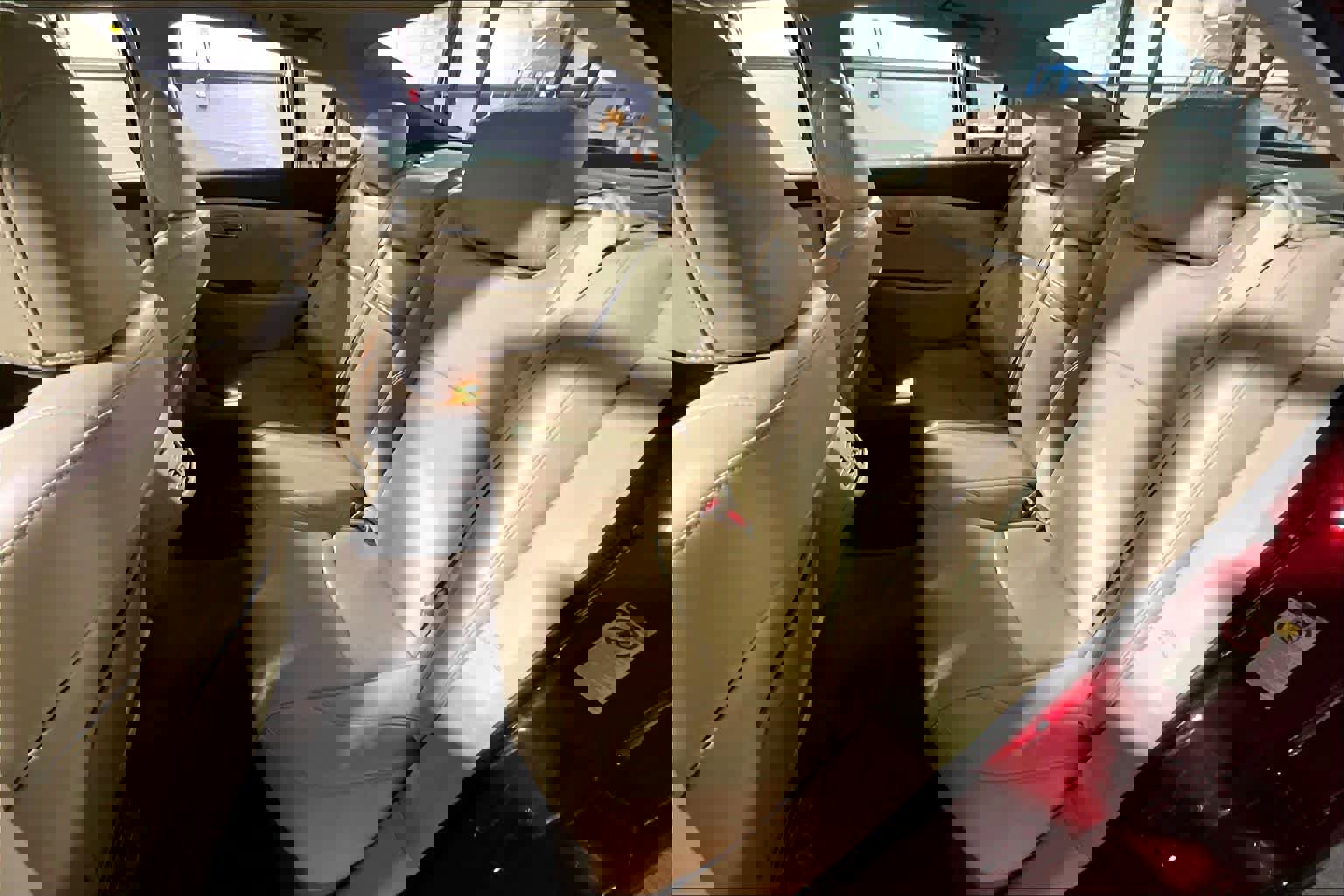 Used 2011 Lexus ES 350 image 19