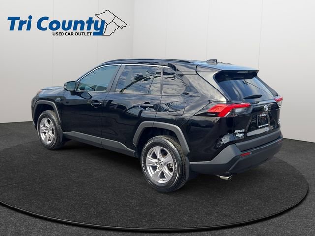 Certified 2022 Toyota RAV4 XLE w/ Convenience Package image 6