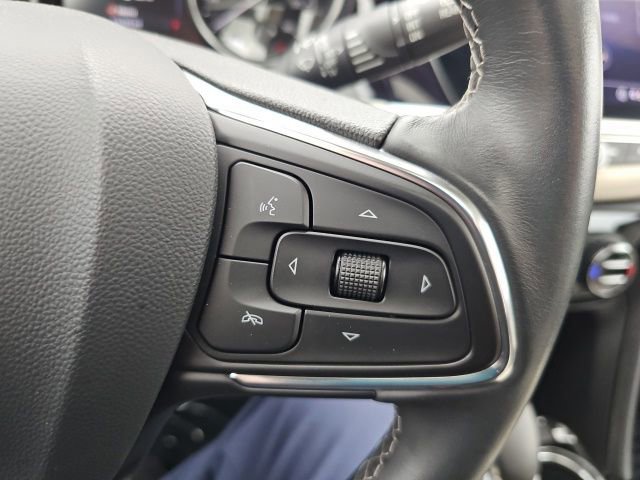 Used 2020 Buick Encore GX Select w/ Experience Buick Package image 41