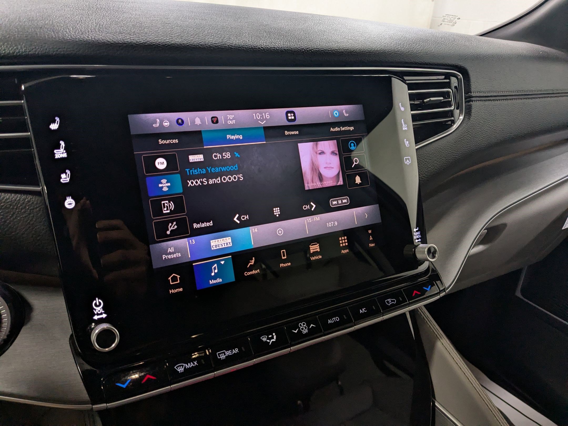 New 2025 Jeep Wagoneer Series II w/ Convenience Group I image 11