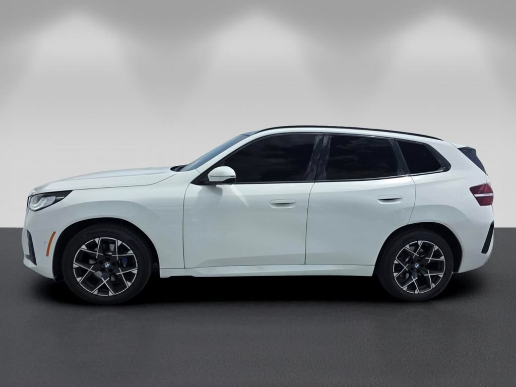 Certified 2025 BMW X3 xDrive30i w/ M Sport Package AWD/4WD image 7