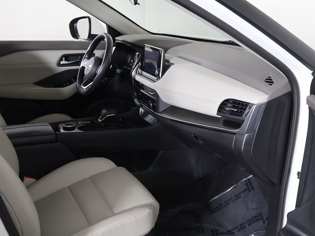 Used 2023 Nissan Rogue SV w/ SV Premium B Package AWD/4WD image 24