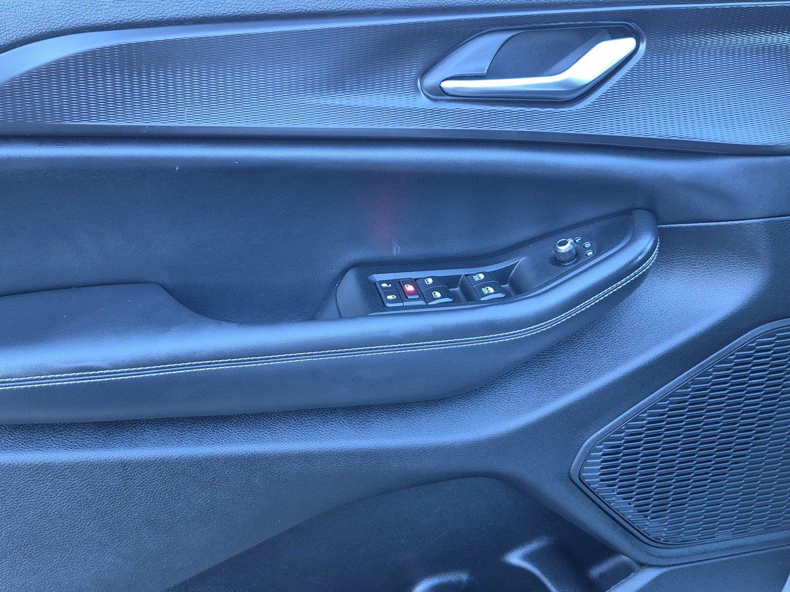 Used 2023 Jeep Grand Cherokee L Laredo RWD image 20