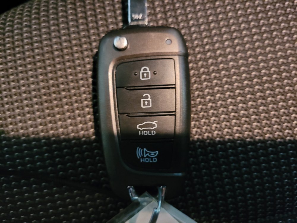 Used 2018 Hyundai Accent SE FWD image 32